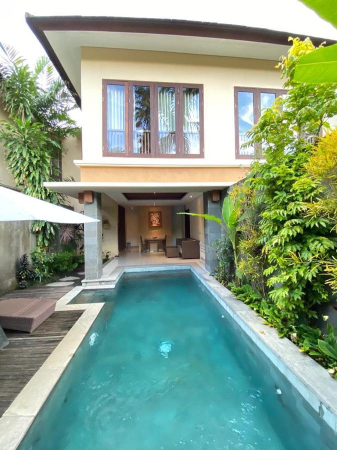 Umae Villa Ubud Exterior photo